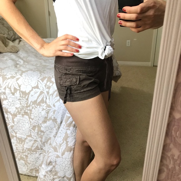 Brown Cargo Shorts - Picture 3 of 5